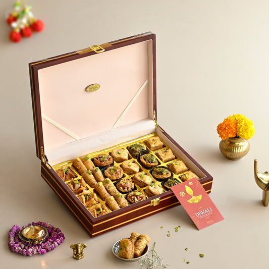 Royal Baklava Diwali Gift Box in Lacquer Wood