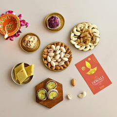 The Palace Gift Box with Mithai and Dryfruit