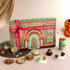 Royal Coral and Jade Noor Gift Box
