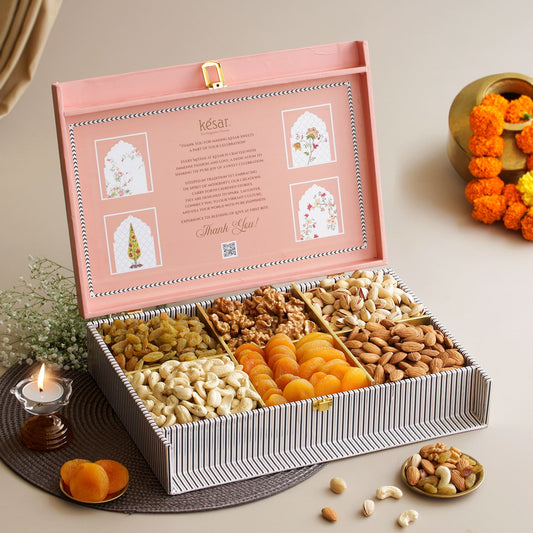 ⁠Jaipur Pink Bespoke Dry fruit a box