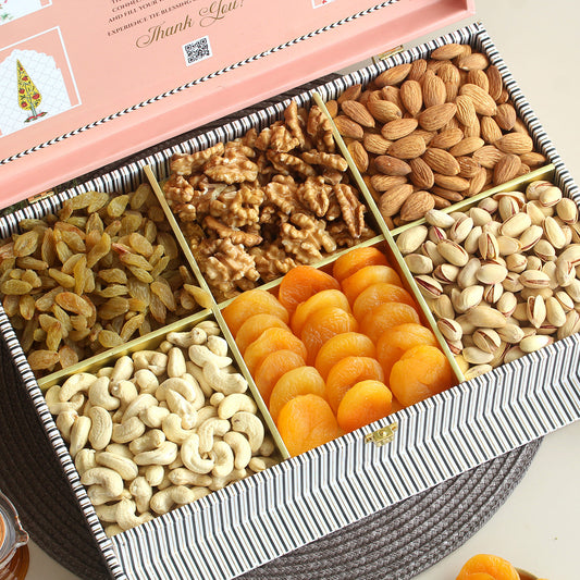 ⁠Jaipur Pink Bespoke Dry fruit a box