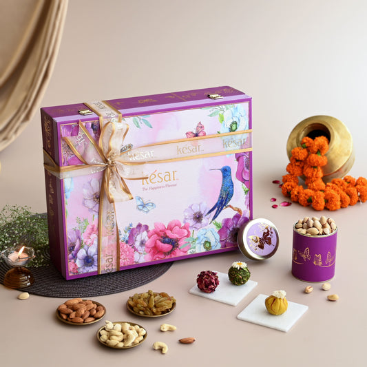 ⁠Lavender Hummingbird Premium Gift Hamper