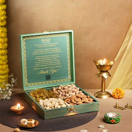 ⁠Majestic Peacock dryfruit gift box