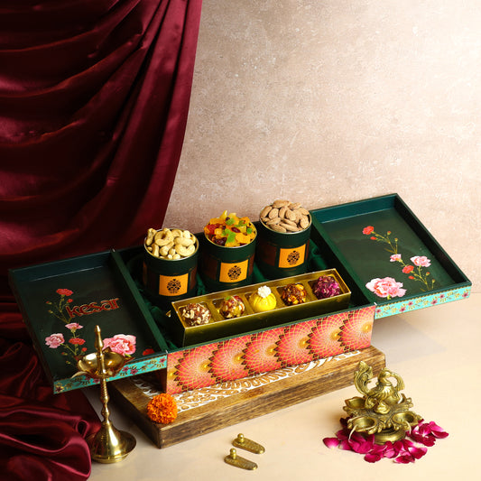 Pichwai Royal Green Gift box