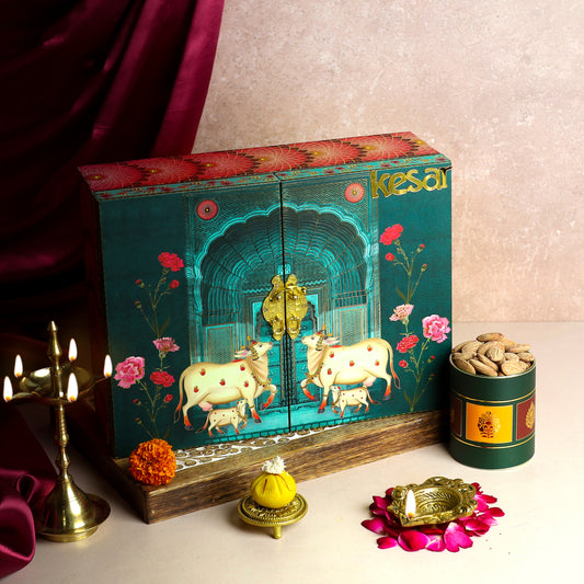 Pichwai Royal Green Gift box