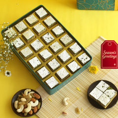 Pista Tiranga Classic Mithai Turquoise Gift Box