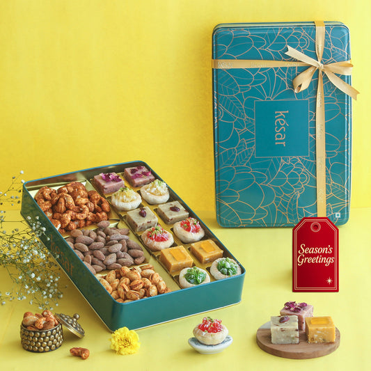Fruit Tart & Fudge Nutty gift Box
