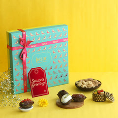 Arabic Nostalgia Dates and Nuts Gift Box