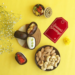 Arabic Nostalgia Dates and Nuts Gift Box