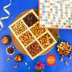 Flavourful Dryfruits in Imperial Gift Box