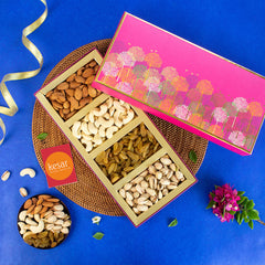 The Classic Dry Fruit Box